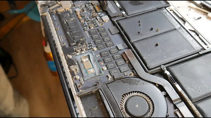 Macbook Pro 13 (A1502)  Никогда не обслуживался. Что внутри?