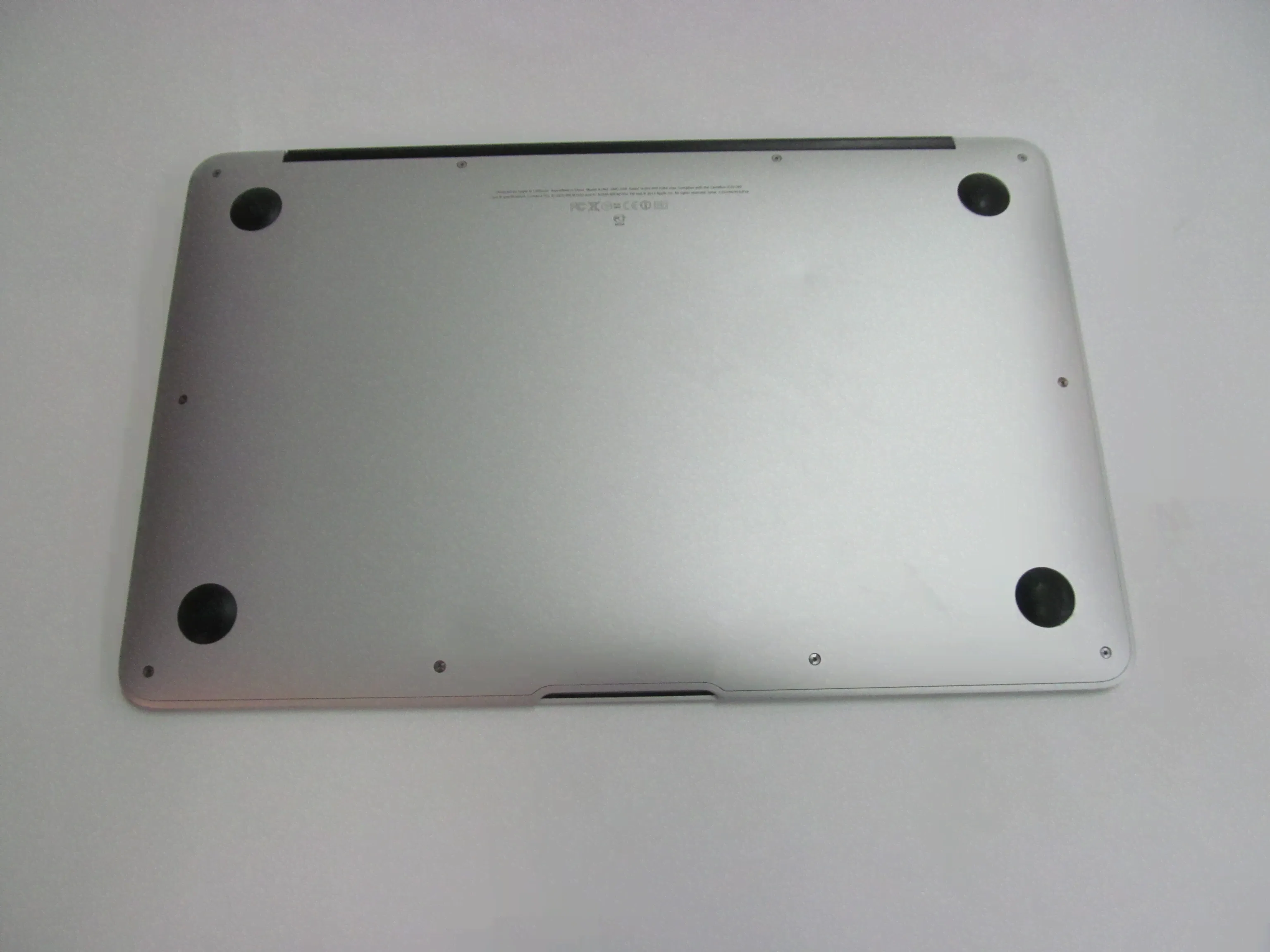 Ноутбук Apple MacBook Air 11 Mid-2012 A1465-2