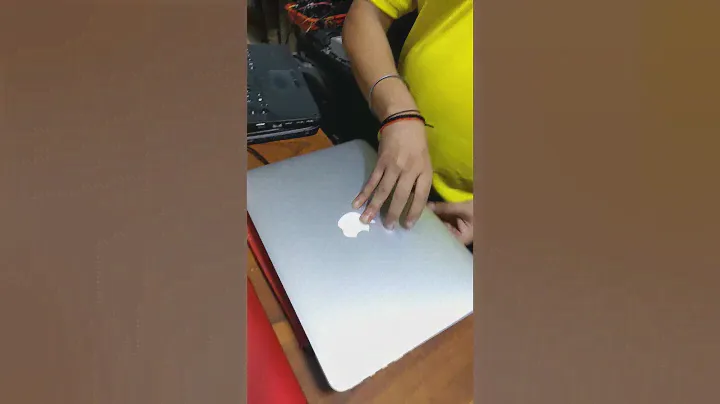 MacBook Pro A1502 laptop keyboard replacement cost | MacBook Pro Repair in Delhi & Gurgaon