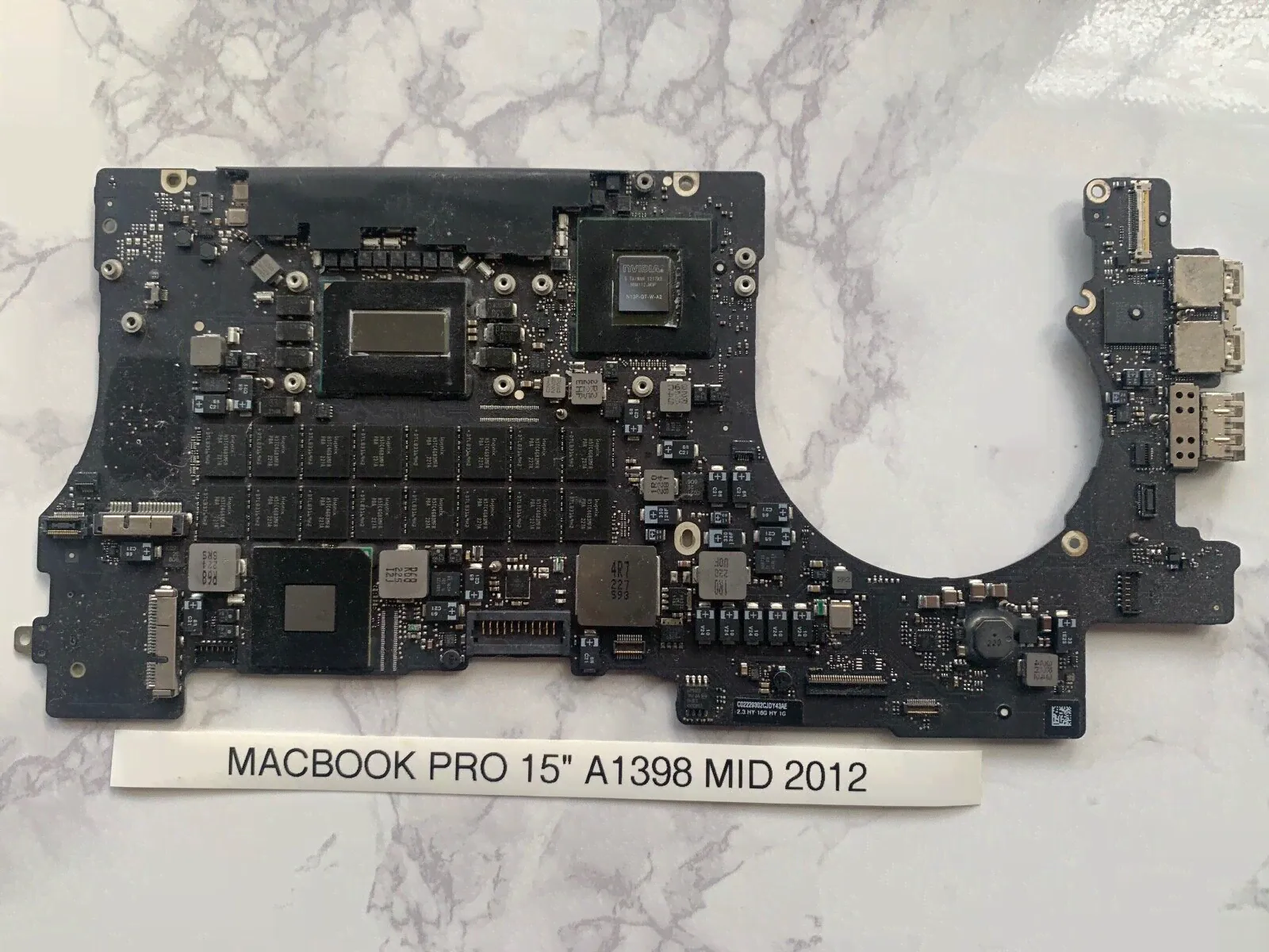 Материнская плата Apple MacBook Pro Retina 15 MacBook Pro Retina 15 Mid A1398 /logic Board CPU 2.3ghz, 16Gb, GT 650M 1Gb-1