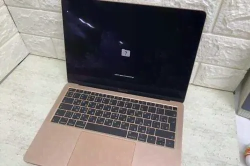 Apple MacBook Air 13 A1932-0