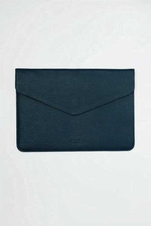 Кожаный чехол DOST Leather Co. для MacBook Pro 13" (2016-2020) / MacBook Air 13" (2018-2020) синий